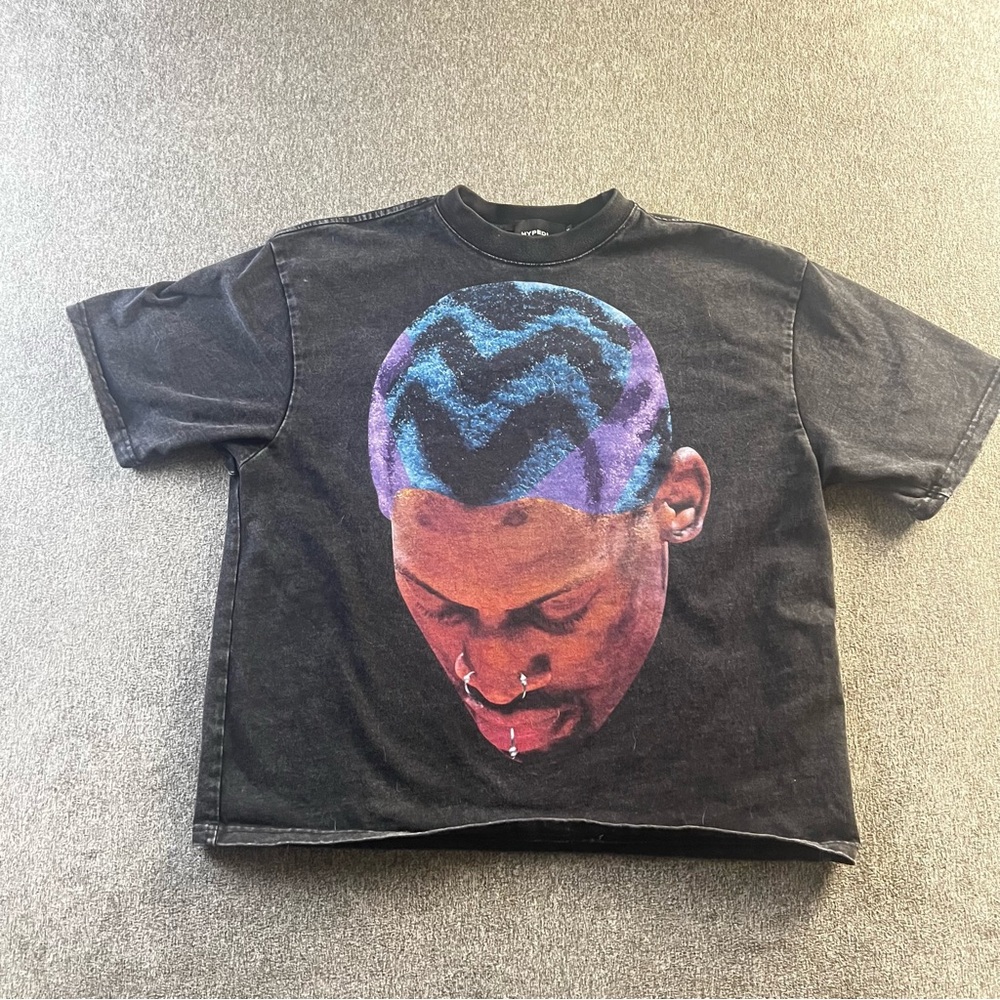 Black and Purple Short Sleeve Tee with Bold Graphic Design